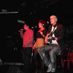 MeanwhileinTinseltown