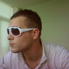 RiskyB