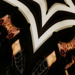 siAm abstRacT