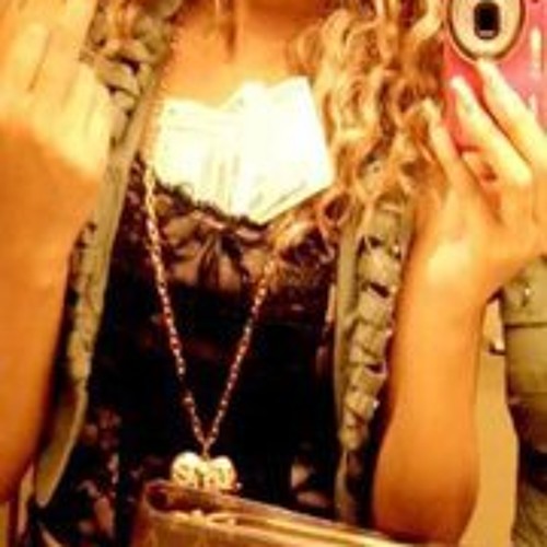 R.I.P Messy Mya ft. Messy Jella - Iont Be Carin  & Messy Mya Skit (J-Dawg Mixx 2011)