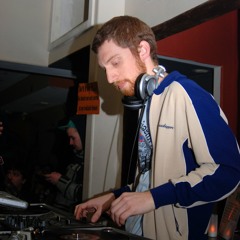 DJ Idlhnds