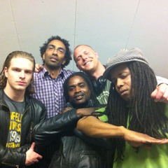 Selecta More Fyah 21-11-2011 OneWaySounds [NL] Reggae mix Sizzla Luciano Berres hammond and Buju