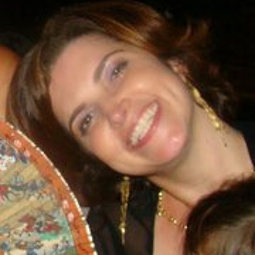 Claudia Picanço’s avatar