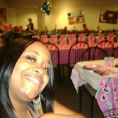 Shanavia Shay Raines