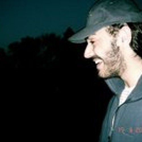 Aage Bhi Jaane Na Tu