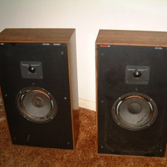 Mogo The Living Planet