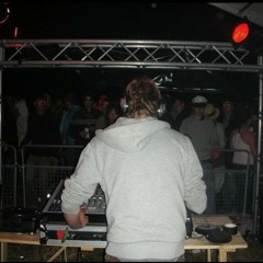 Bonobo Vs. Ms. Dynamite
