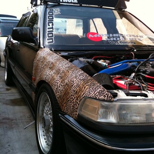 Wiz Khalifa - Runnin [New] [Official] 4 7 09