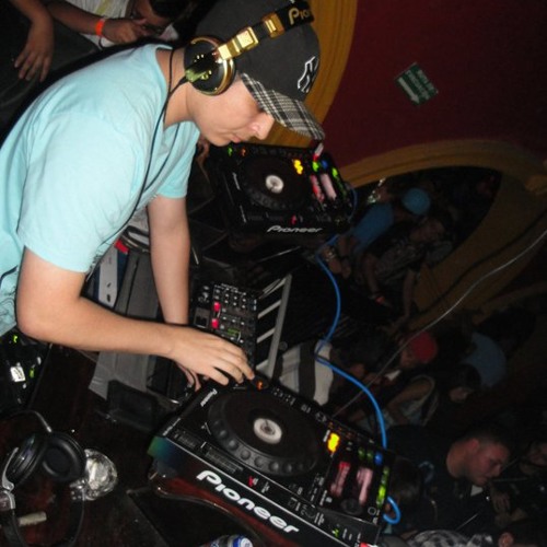 Stream Dj Plata music Listen to songs, albums, playlists for free on