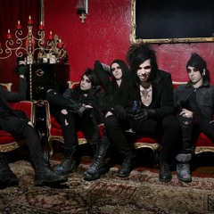 Vampires Everywhere!