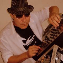 dj pappie chullo,Benassi Bros - Hit My Heart (Ori Tzadok & Daniel Dayan Electro Mix)