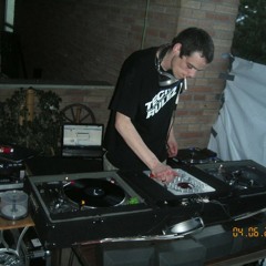 Dennis Anis