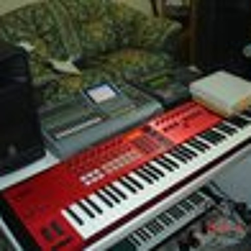 LACHANT ME CANTARI