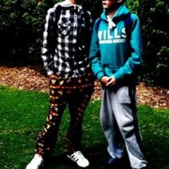 Saam Nast-d Attfield