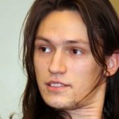 Janis Noveau Kengurs