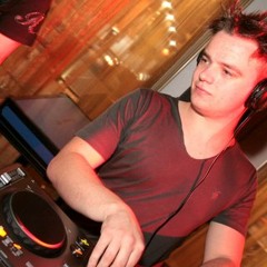 DJ - Jamie Knight