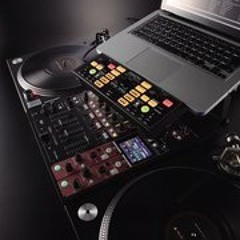 djchris718