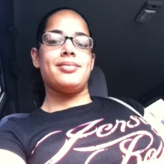 Jennifer Hernandez 759