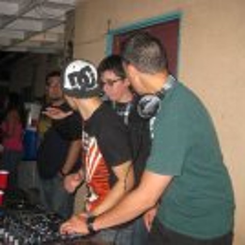 Stream Booty Shaking Mix by DJRom3 | Listen online for free on SoundCloud