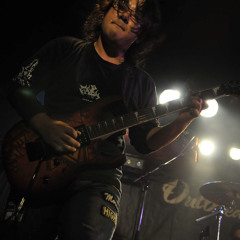 椿咲き、君想ふ