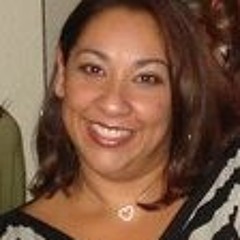 Briza Toscano Flores