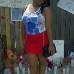 Lori' London Couture