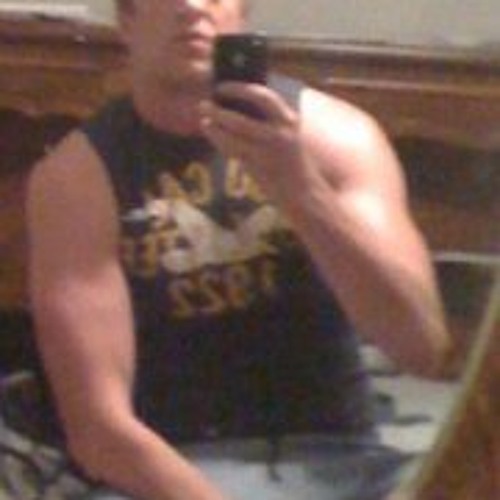 Must be doin something right by: Billy Currington