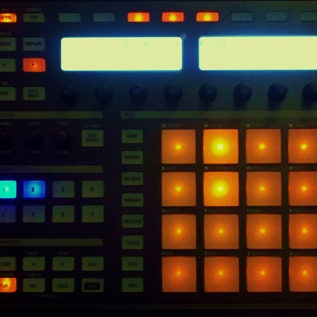 Stream July beat sampler by TenCent | Listen online for free on SoundCloud