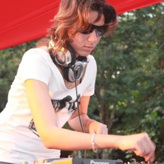 Dee Jay Lú Rodrigues