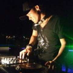 DJ BLACK PEARL