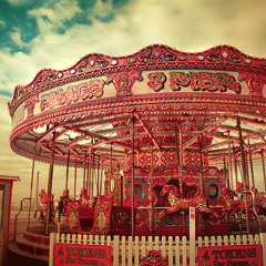 laststanding*merrygoround