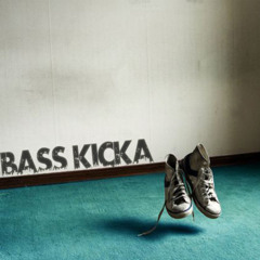 Bass Kicka