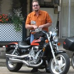 Leonard Keith Averyt