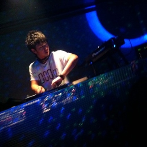 DJ naoto’s avatar
