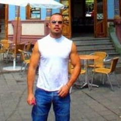 Antonio Hernández 8