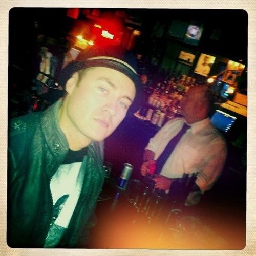 Flip This Joint Ft.Lennex Dublyn