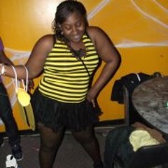 Yaya HoneyBee Carter