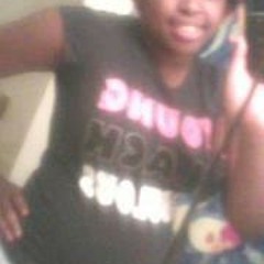 Que LadiiSwagg Prosise