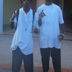 SKYPOY FEAT DJ LI TOY T 2K11