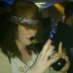 Dj Cliodhna Nic Dhonnacha