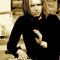 Alexander Frost (AFLA)