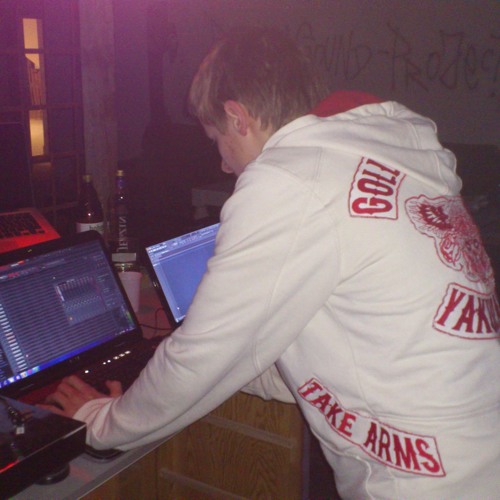 Schizophren vs Tonfabrik - No Risk No Fun