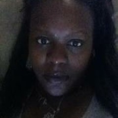 Elle Holdthedrama Harris