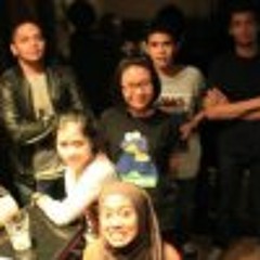 Animals - acoustic cover coldplay ( with fckin phone ) at Bogor