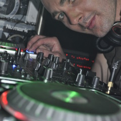 Rella Roxx ft DeeJay Rares - My way (DJ Razvan Extended Remix)