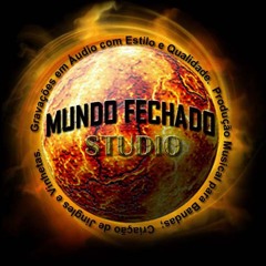 MUNDOFECHADO studio
