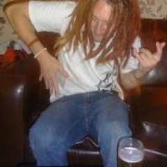 Dan Cheestrings Baker