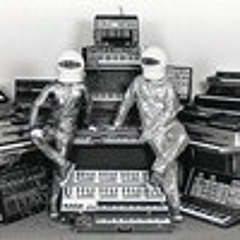 Achtung & Garfunkel!