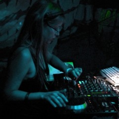 DJane Meenakshi