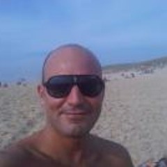 Gaetan Clarks